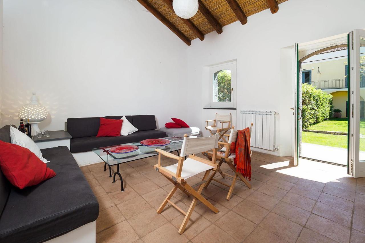 Nerello Mascalese Villa Montelaguardia Bagian luar foto